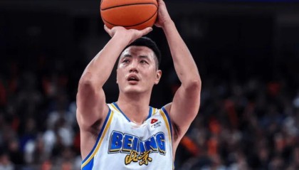 开云下载-输上海发布会！许利民赞翟晓川，回应伤情情况，贝利强调阵容不整