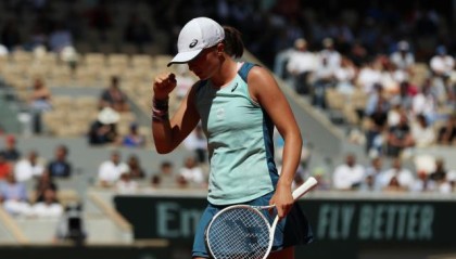 开云体育官网-法网女单：郑钦文挑战萨巴伦卡 斯瓦莱巴再相遇？