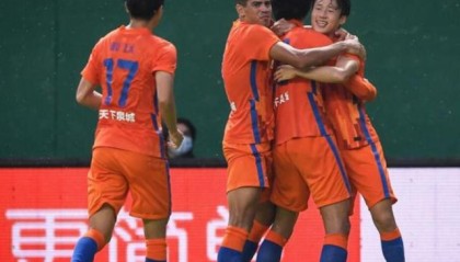 开云体育网址-史上第二！12轮缔造泰山不可逾越 领跑等于夺冠吗？